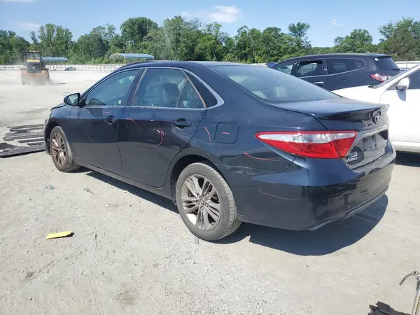 4T1BF1FK9HU776424 2017 TOYOTA CAMRY - Image 2