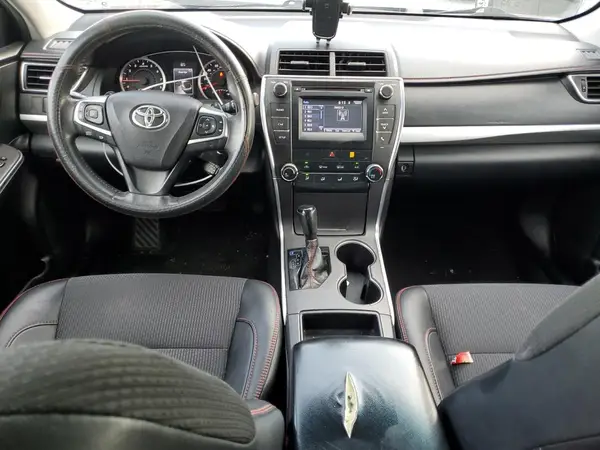 4T1BF1FK9HU779517 2017 TOYOTA CAMRY - Image 8