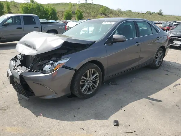4T1BF1FK9HU779615 2017 TOYOTA CAMRY - Image 1