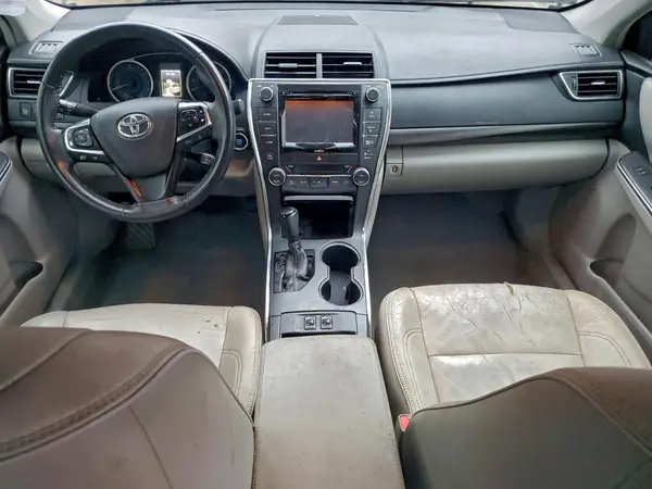 4T1BF1FK9HU779808 2017 TOYOTA CAMRY - Image 8