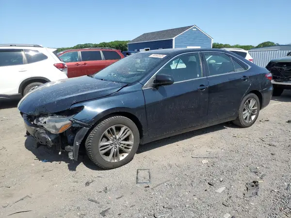 4T1BF1FK9HU780263 2017 TOYOTA CAMRY - Image 1