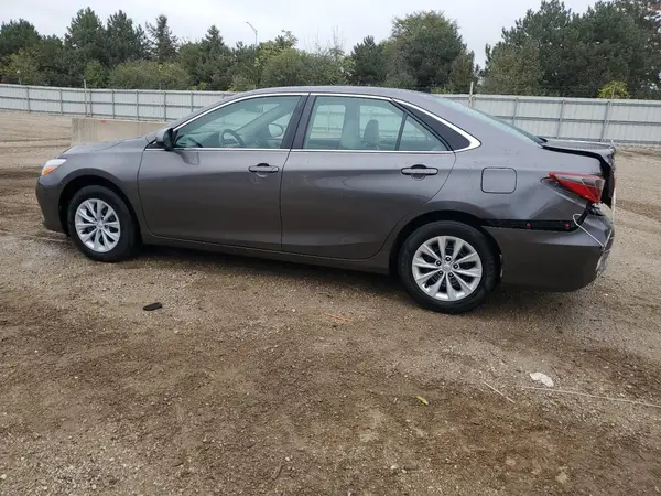 4T1BF1FK9HU782157 2017 TOYOTA CAMRY - Image 2