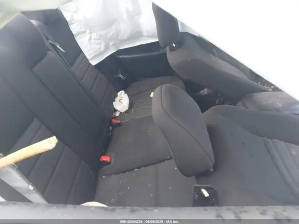 4T1BF1FK9HU784250 2017 TOYOTA CAMRY - Image 8