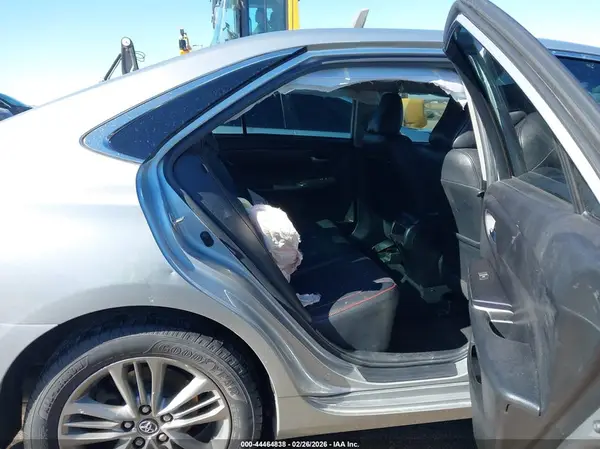 4T1BF1FK9HU786340 2017 TOYOTA CAMRY - Image 8