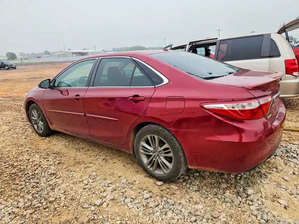 4T1BF1FK9HU795457 2017 TOYOTA CAMRY - Image 2