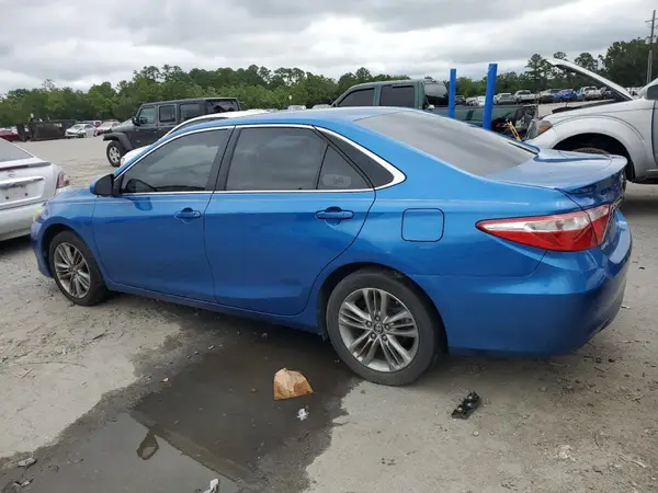 4T1BF1FK9HU802004 2017 TOYOTA CAMRY - Image 2