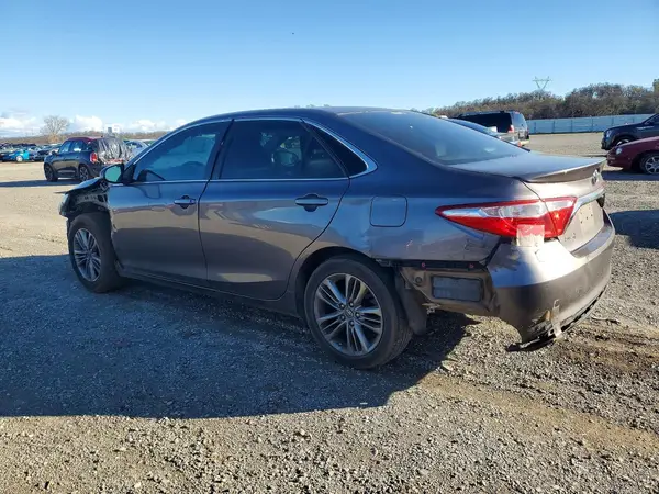 4T1BF1FK9HU808482 2017 TOYOTA CAMRY - Image 2