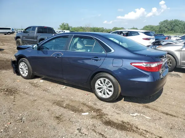 4T1BF1FK9HU808840 2017 TOYOTA CAMRY - Image 2