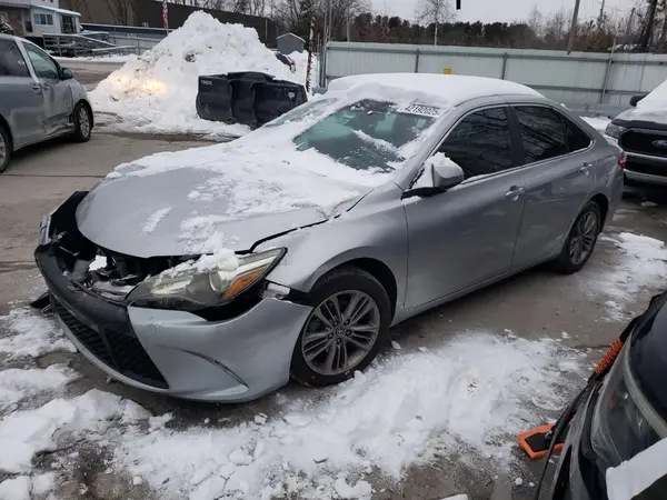 4T1BF1FK9HU809731 2017 TOYOTA CAMRY - Image 1
