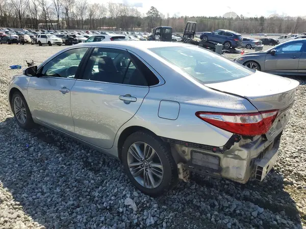 4T1BF1FK9HU814492 2017 TOYOTA CAMRY - Image 2