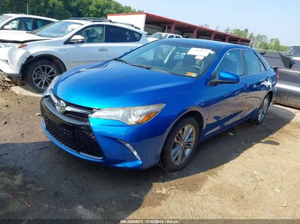 4T1BF1FK9HU814847 2017 TOYOTA CAMRY - Image 2