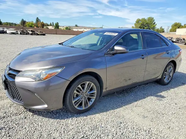 4T1BF1FK9HU815156 2017 TOYOTA CAMRY - Image 1
