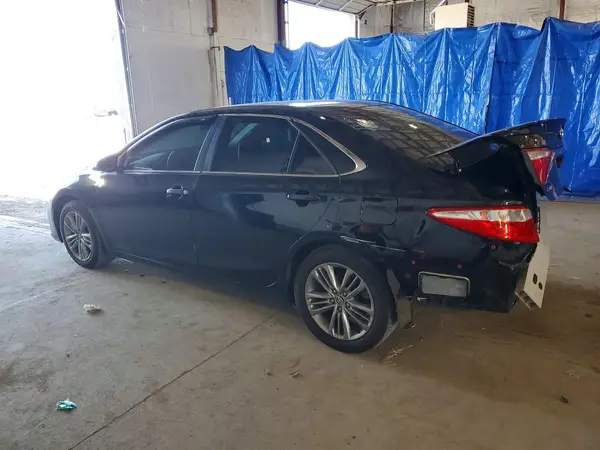 4T1BF1FKXGU117783 2016 TOYOTA CAMRY - Image 2