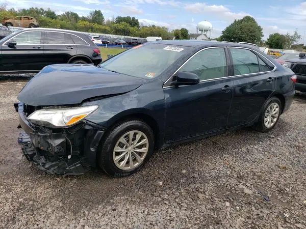 4T1BF1FKXGU129965 2016 TOYOTA CAMRY - Image 1