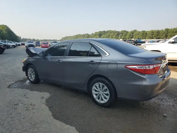 4T1BF1FKXGU138486 2016 TOYOTA CAMRY - Image 2