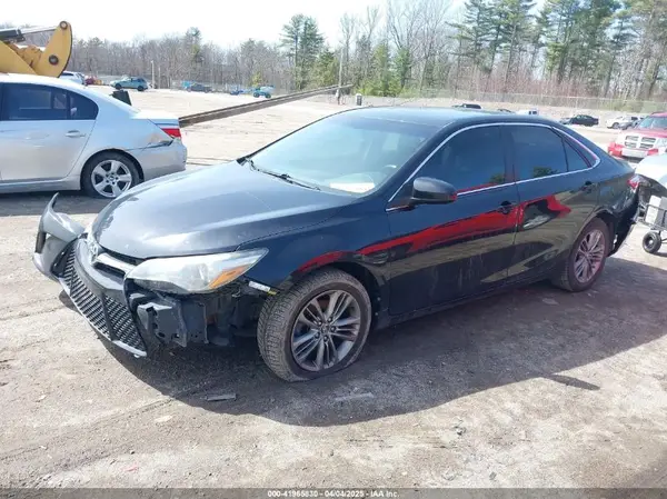 4T1BF1FKXGU144059 2016 TOYOTA CAMRY - Image 2