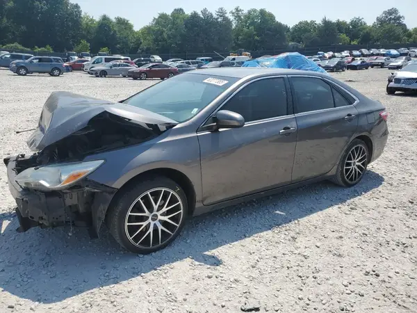 4T1BF1FKXGU144367 2016 TOYOTA CAMRY - Image 1