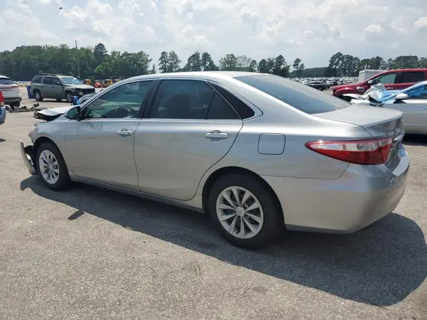 4T1BF1FKXGU152095 2016 TOYOTA CAMRY - Image 2