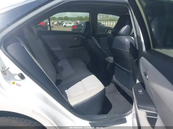 4T1BF1FKXGU153487 2016 TOYOTA CAMRY - Image 8