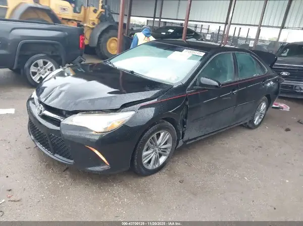 4T1BF1FKXGU155112 2016 TOYOTA CAMRY - Image 2