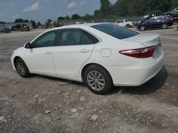 4T1BF1FKXGU165512 2016 TOYOTA CAMRY - Image 2