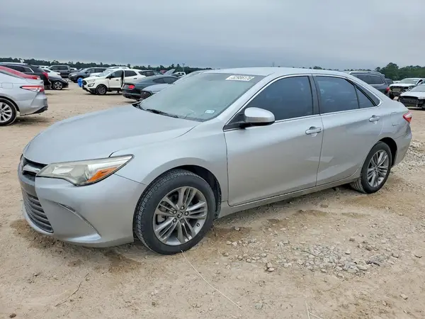 4T1BF1FKXGU166577 2016 TOYOTA CAMRY - Image 1