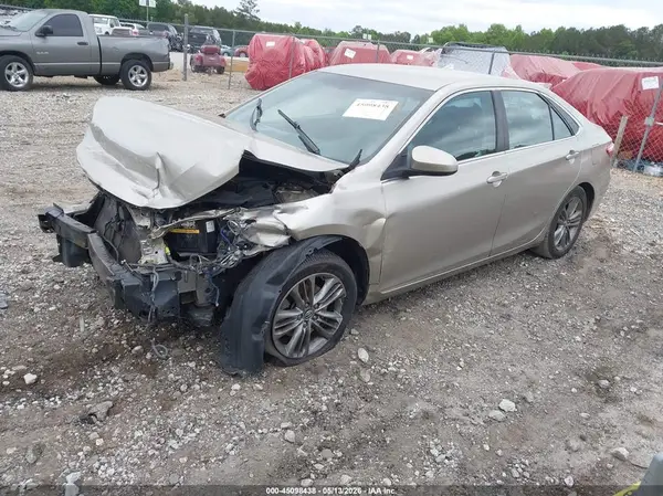 4T1BF1FKXGU167728 2016 TOYOTA CAMRY - Image 2
