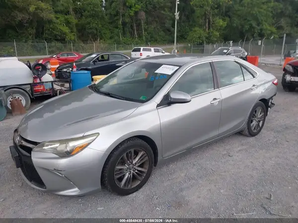 4T1BF1FKXGU174937 2016 TOYOTA CAMRY - Image 2