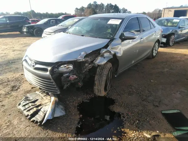 4T1BF1FKXGU178180 2016 TOYOTA CAMRY - Image 2