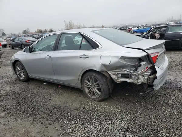 4T1BF1FKXGU185470 2016 TOYOTA CAMRY - Image 2