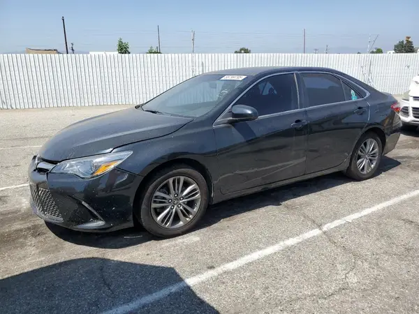 4T1BF1FKXGU190071 2016 TOYOTA CAMRY - Image 1