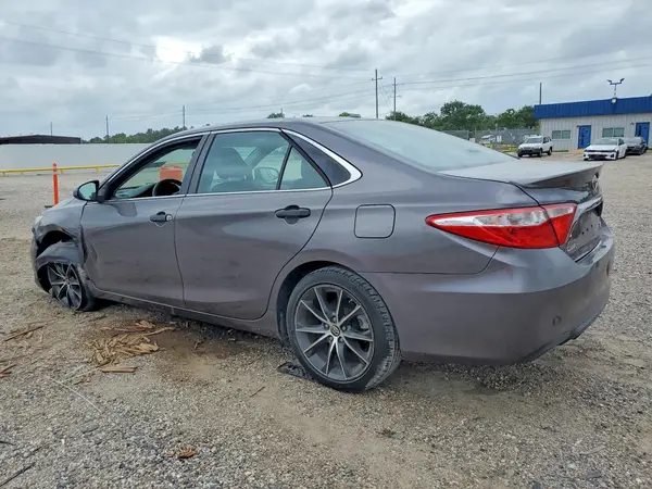 4T1BF1FKXGU190121 2016 TOYOTA CAMRY - Image 2