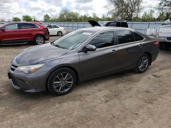4T1BF1FKXGU194539 2016 TOYOTA CAMRY - Image 1