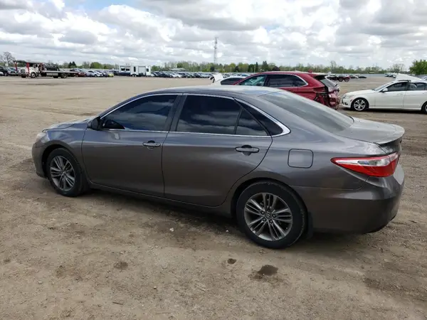 4T1BF1FKXGU194539 2016 TOYOTA CAMRY - Image 2
