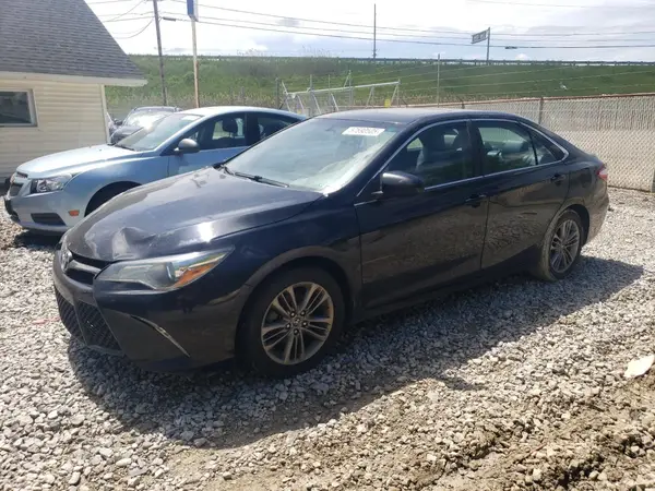 4T1BF1FKXGU197263 2016 TOYOTA CAMRY - Image 1