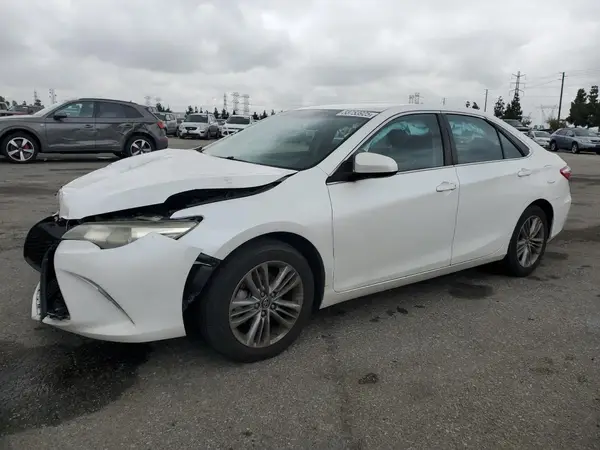 4T1BF1FKXGU206253 2016 TOYOTA CAMRY - Image 1