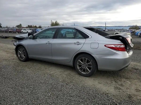 4T1BF1FKXGU213476 2016 TOYOTA CAMRY - Image 2