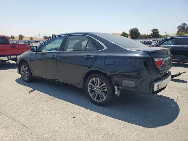 4T1BF1FKXGU237552 2016 TOYOTA CAMRY - Image 2