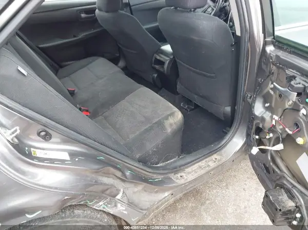 4T1BF1FKXGU240516 2016 TOYOTA CAMRY - Image 8