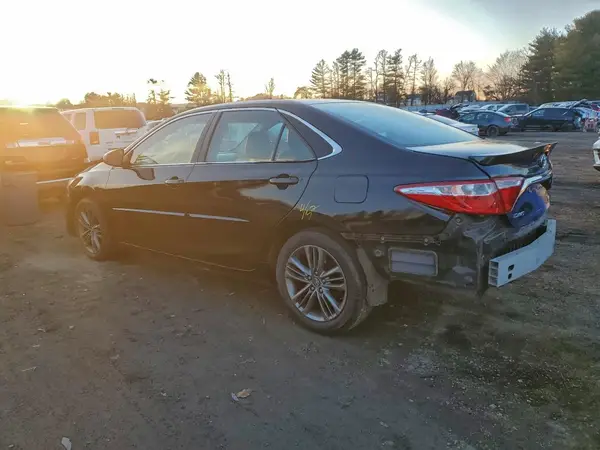 4T1BF1FKXGU256828 2016 TOYOTA CAMRY - Image 2