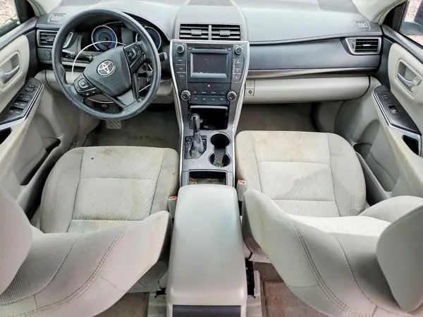 4T1BF1FKXGU257638 2016 TOYOTA CAMRY - Image 8