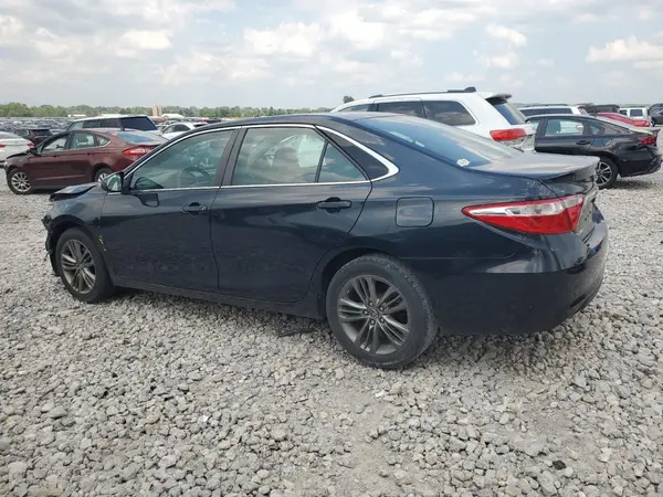 4T1BF1FKXGU257641 2016 TOYOTA CAMRY - Image 2