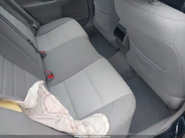4T1BF1FKXGU260863 2016 TOYOTA CAMRY - Image 8