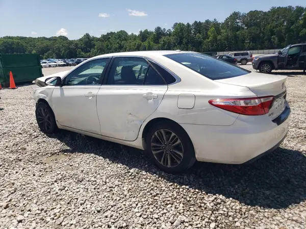 4T1BF1FKXGU265206 2016 TOYOTA CAMRY - Image 2