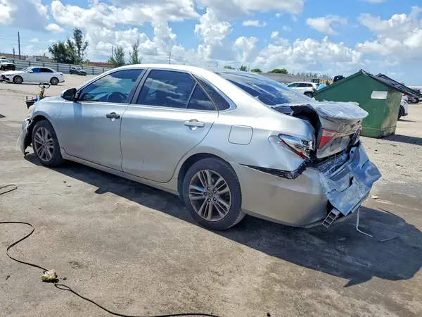 4T1BF1FKXGU504348 2016 TOYOTA CAMRY - Image 2