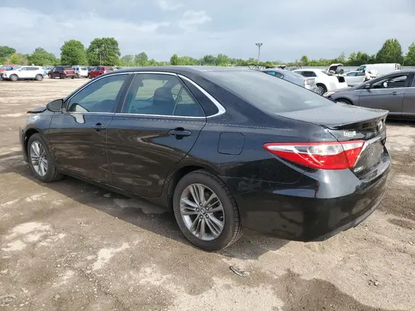 4T1BF1FKXGU506391 2016 TOYOTA CAMRY - Image 2