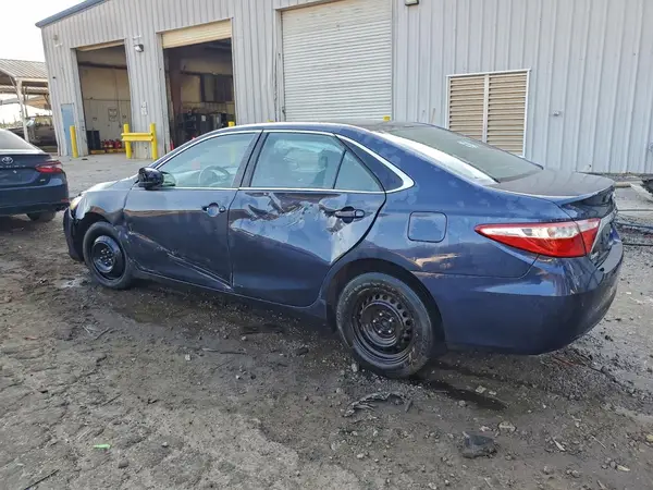 4T1BF1FKXGU509288 2016 TOYOTA CAMRY - Image 2