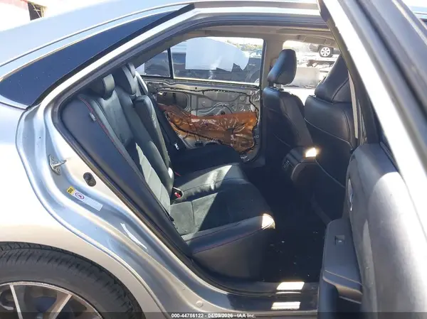 4T1BF1FKXGU518055 2016 TOYOTA CAMRY - Image 8