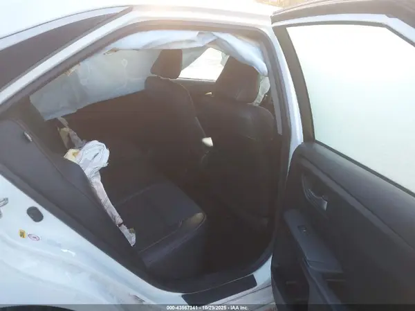 4T1BF1FKXGU522719 2016 TOYOTA CAMRY - Image 8