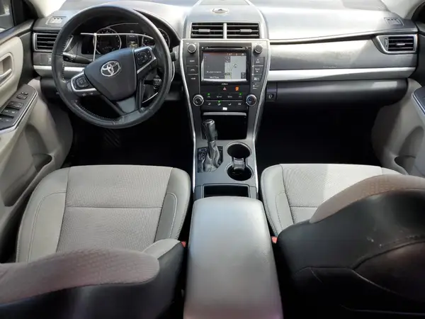 4T1BF1FKXGU526124 2016 TOYOTA CAMRY - Image 8